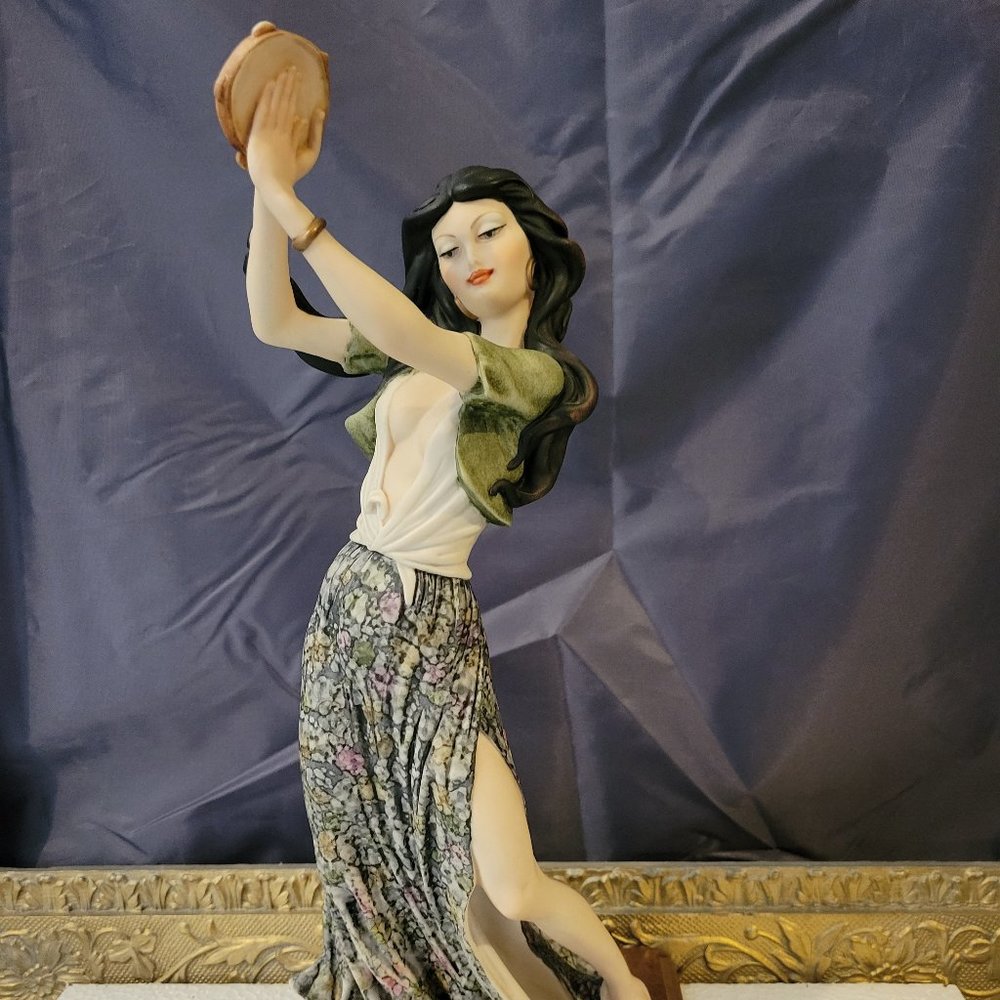Guiseppe Armani Porcelain Figurine